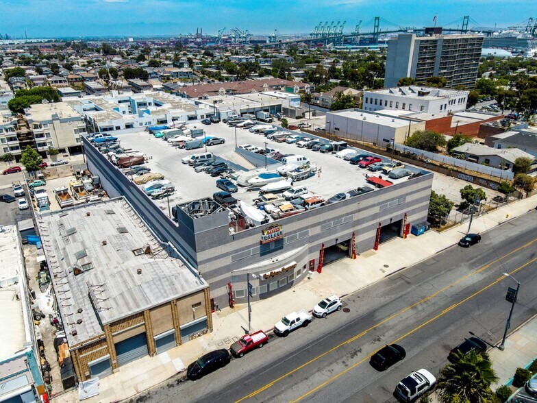 More Photos Of 460 W 5th St, San Pedro Parking Garage For Lease