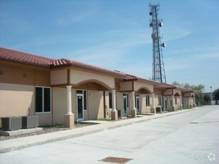 More Photos Of 4710-4876 N Hiatus Rd, Sunrise Office For Lease