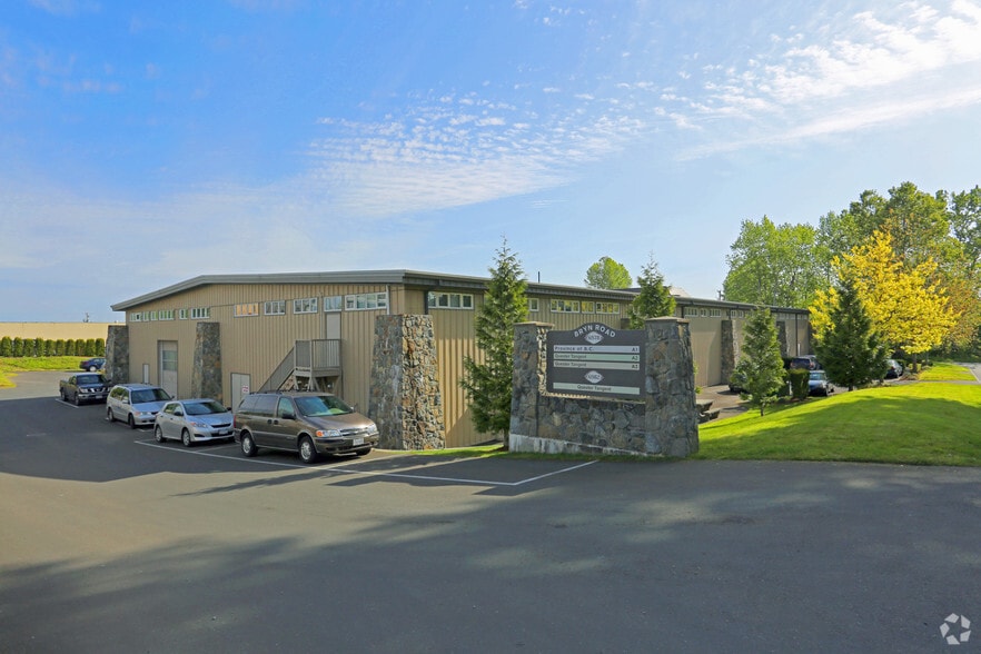 Primary Photo Of 6578 Bryn Rd, Central Saanich Service For Lease