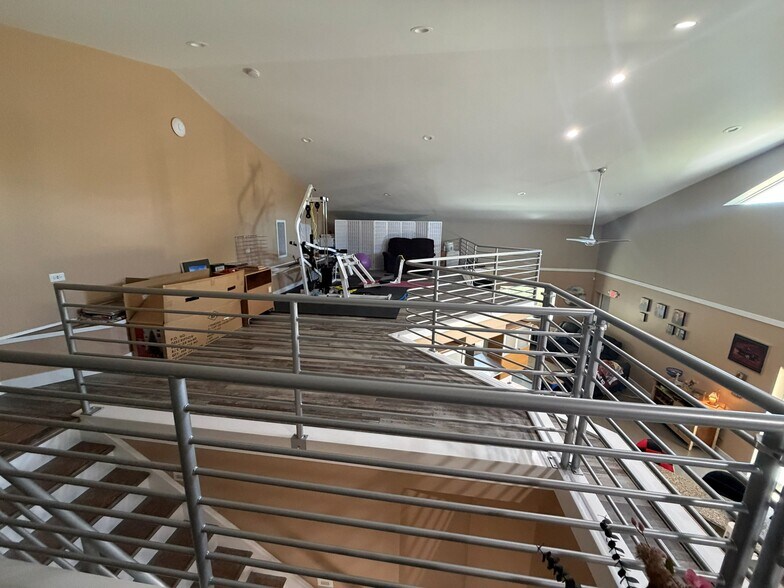 More Photos Of 6360 Dean Pky, Ontario Distribution For Sale