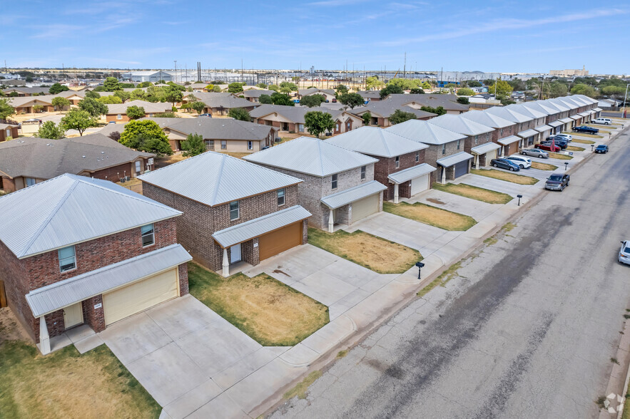 Primary Photo Of 3402 Itasca St, Lubbock Apartments For Sale