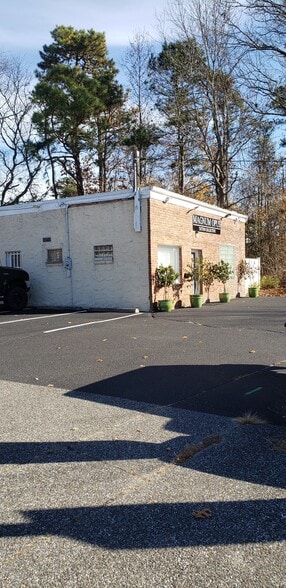 More Photos Of Point Plz, Somers Point Light Manufacturing For Lease