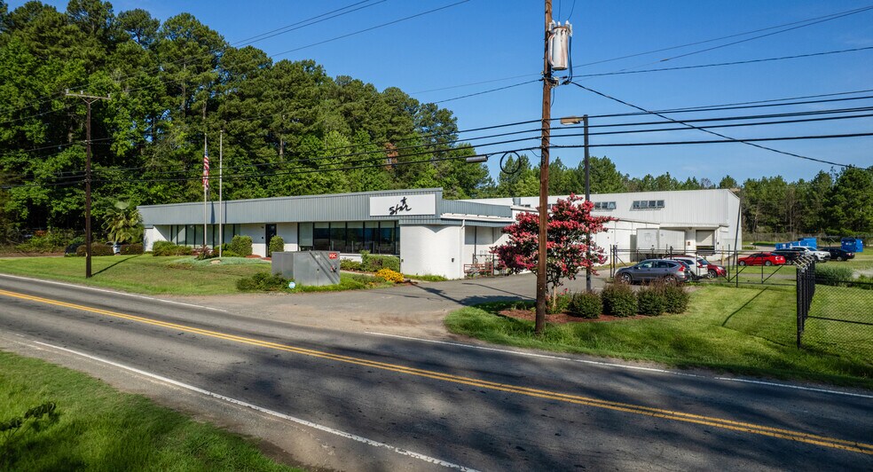 More Photos Of 1731 Camden Ave, Durham Manufacturing For Sale