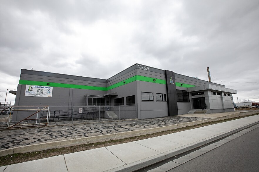 Primary Photo Of 1875 W 1500 S, Salt Lake City Manufacturing For Sale