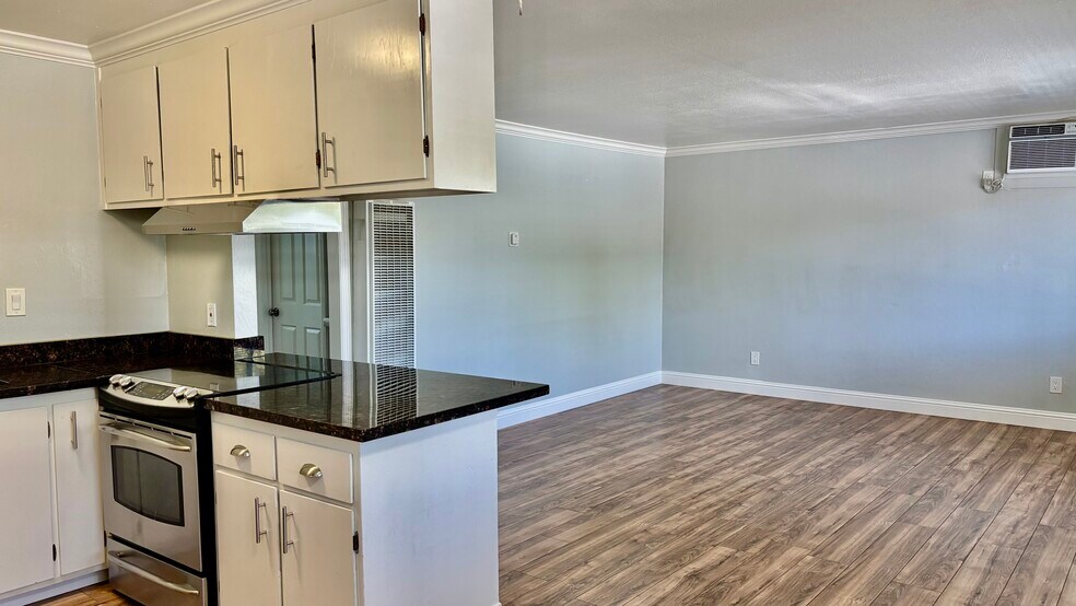 More Photos Of 1491 Bassett Dr, Concord Apartments For Sale