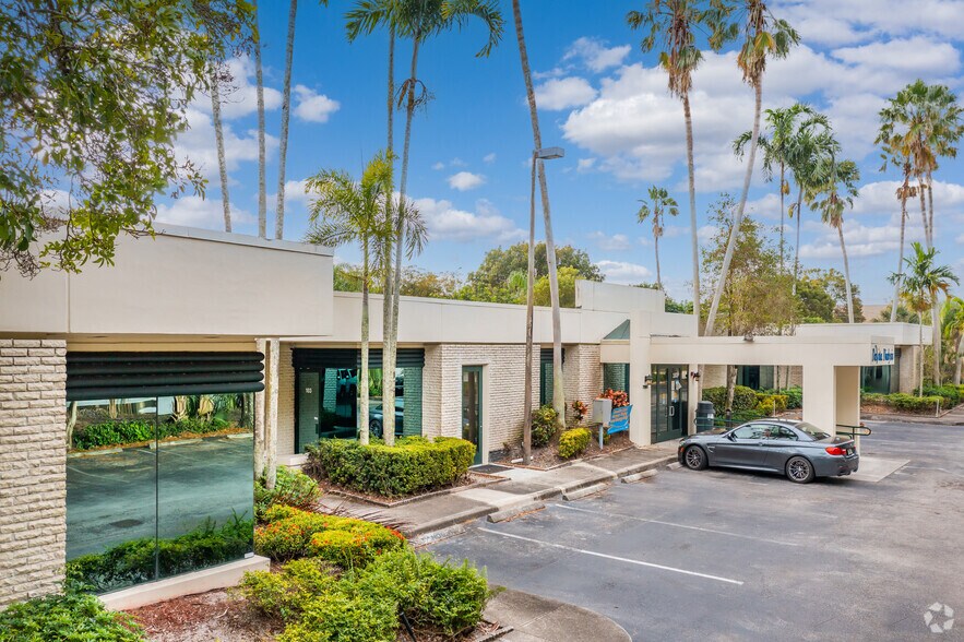 More Photos Of 7061 Cypress Rd, Plantation Medical For Lease