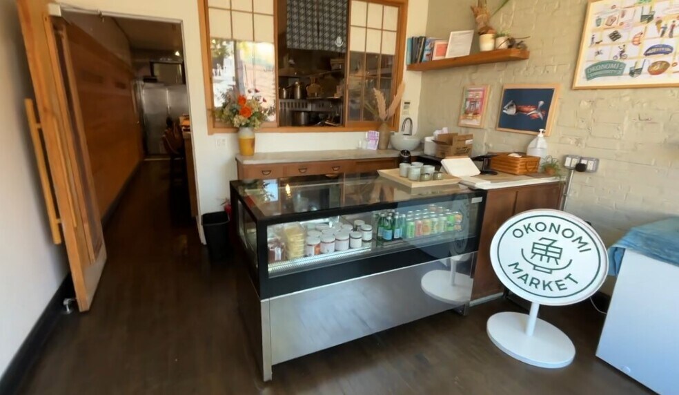 More Photos Of 290 Graham Ave, Brooklyn Storefront Retail Residential For Lease