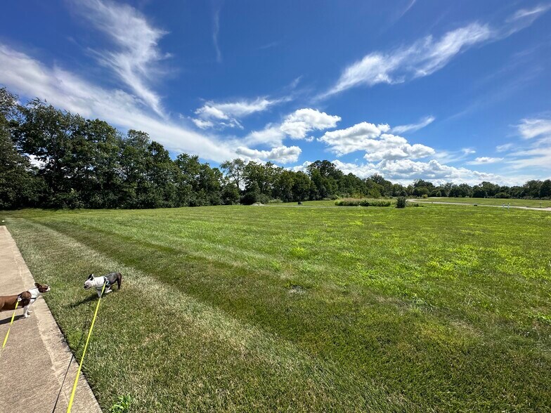 More Photos Of Sugartree Ln, Versailles Land For Sale