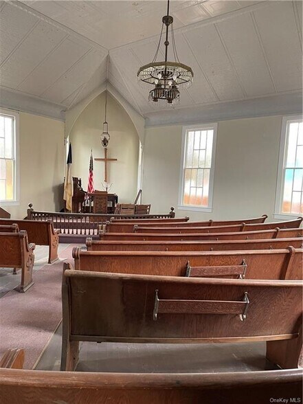 More Photos Of 12 Short Ave, Parksville Religious Facility For Sale