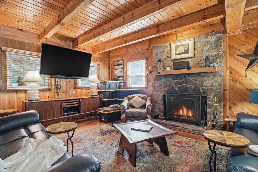 More Photos Of 5730 Highway 356, Sautee Nacoochee Specialty For Sale