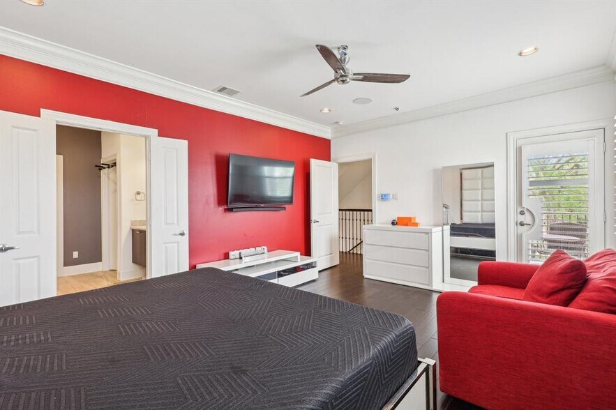 More Photos Of 3912 Ennis St, Houston Specialty For Sale