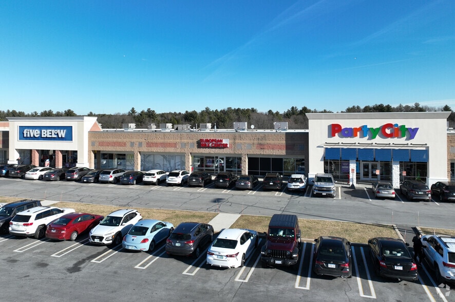 Primary Photo Of Daniel Webster Hwy & Danf Rd @ Daniel Webster Hwy. & Danfort Rd., Nashua Unknown For Lease