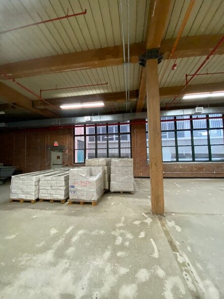 More Photos Of 31 South St, Mount Vernon Light Manufacturing For Lease