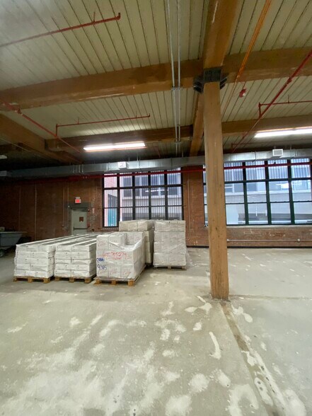 More Photos Of 31 South St, Mount Vernon Coworking Space