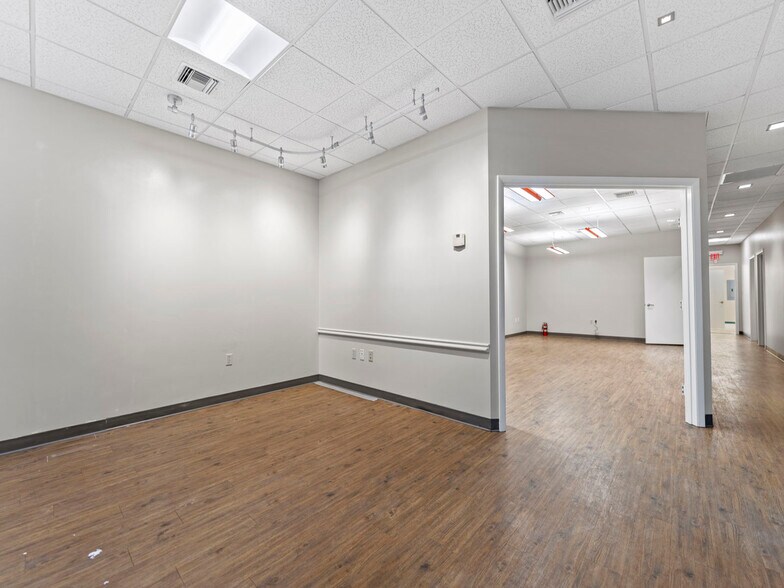 More Photos Of 731-745 Shotgun Rd, Sunrise Light Distribution For Sale