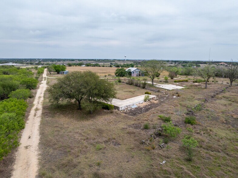 More Photos Of 409 Franks Rd, New Braunfels Land For Sale