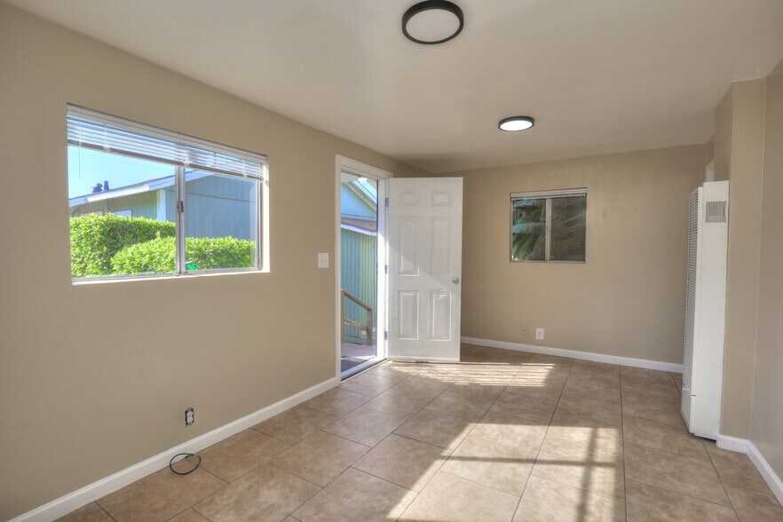 More Photos Of 852 N Ventura Ave, Ventura Apartments For Sale