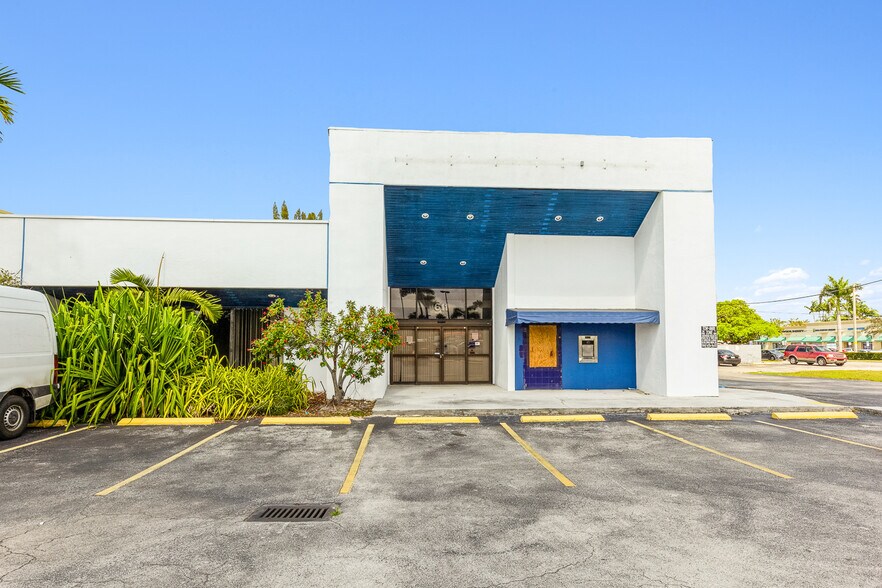 More Photos Of 601 W 49th St, Hialeah Land For Sale
