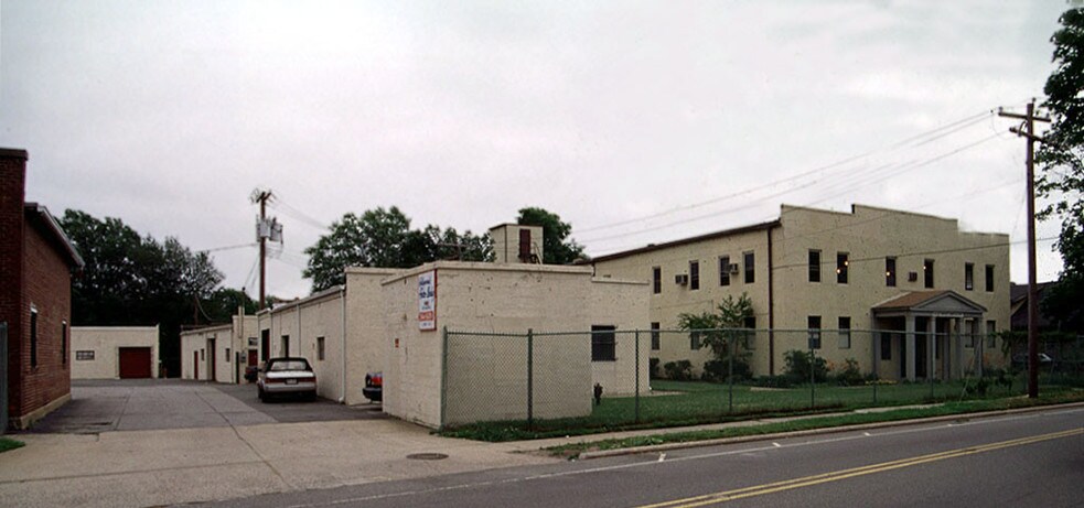 More Photos Of 2365 Milburn Ave, Baldwin Distribution For Sale