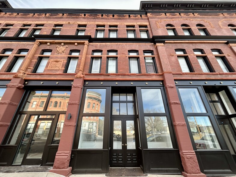 More Photos Of 2926 Zuni St, Denver Apartments For Lease