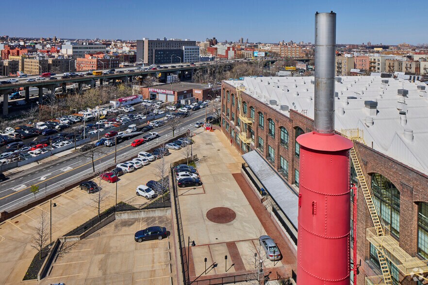 More Photos Of 890 Garrison Ave, Bronx Office For Sale