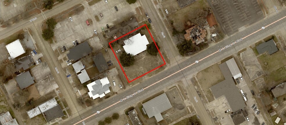 More Photos Of 803 Pine St, Texarkana Office For Sale