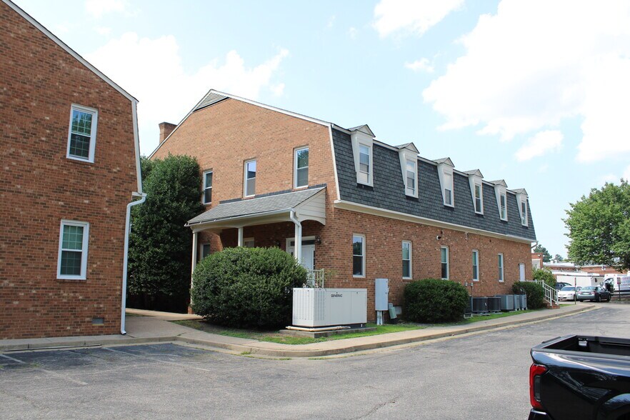 More Photos Of 3307 Church Rd, Richmond Office For Lease