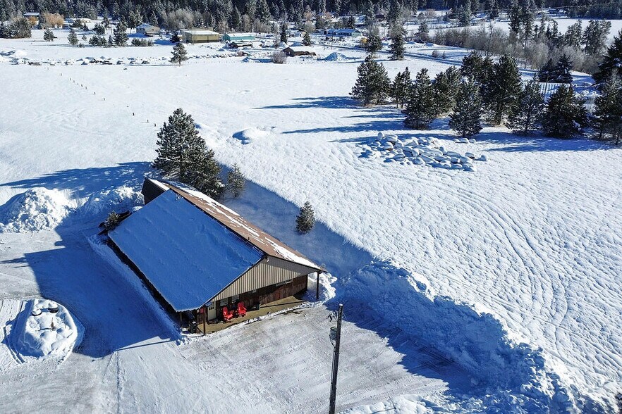 More Photos Of 105 E Jacob St, McCall Service For Sale