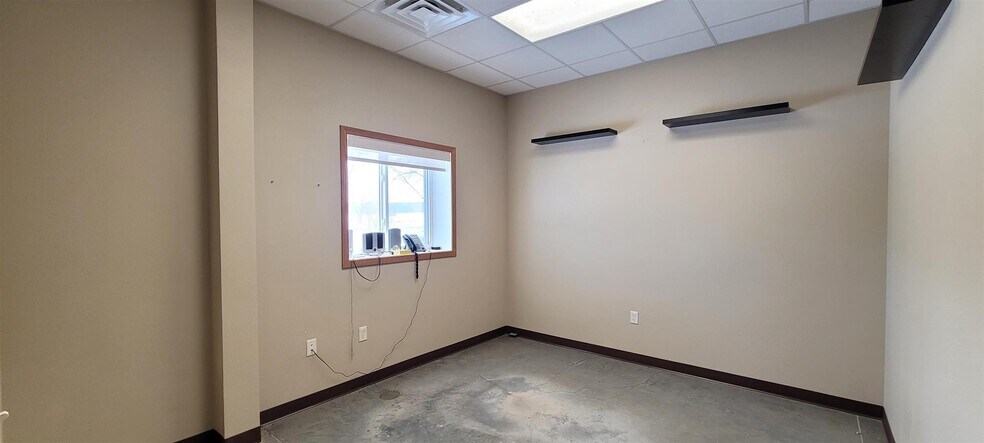 More Photos Of 9072 County Road BB, Plainfield Warehouse For Sale