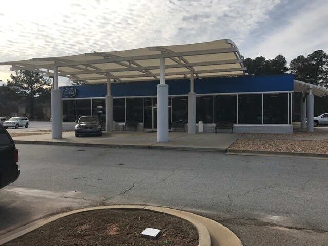 More Photos Of 7335 Highway 85, Riverdale General Retail For Sale