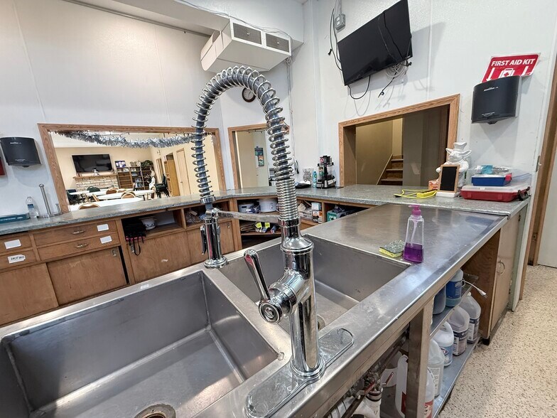 More Photos Of 532 Snelling Ave S, Saint Paul Religious Facility For Sale