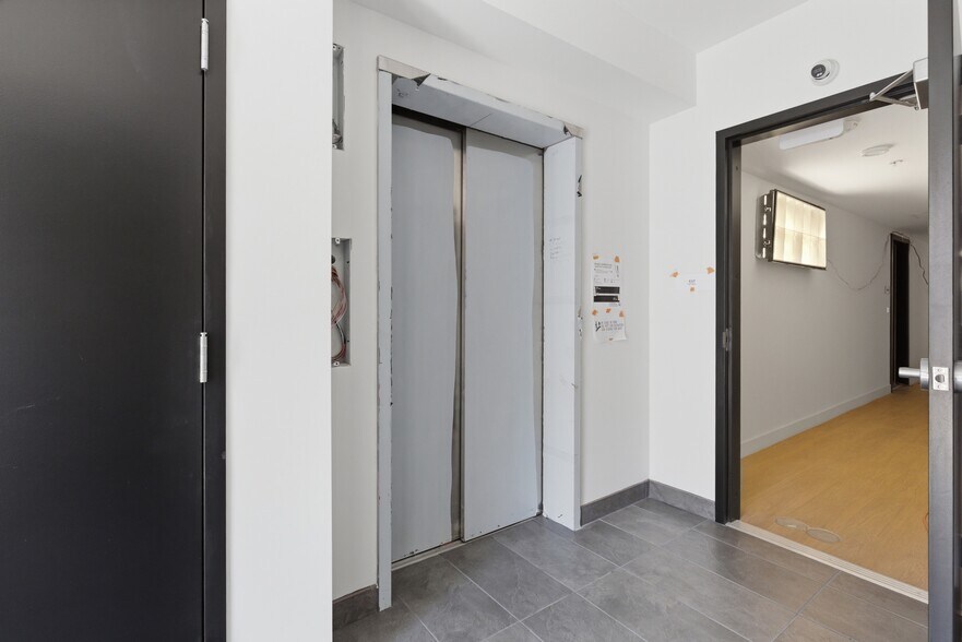 More Photos Of 1009 E 29th St, Los Angeles Apartments For Sale