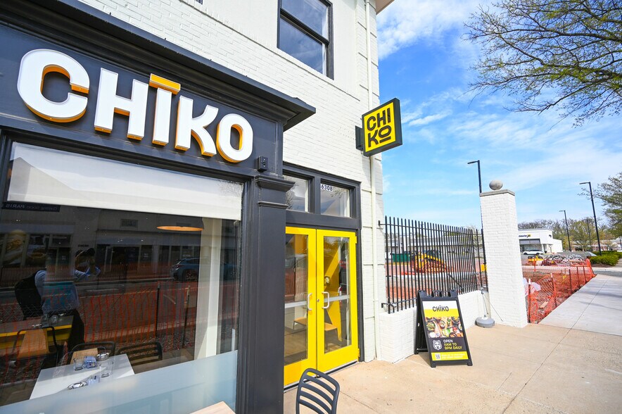 More Photos Of 21050 Southbank St, Sterling Unknown For Lease