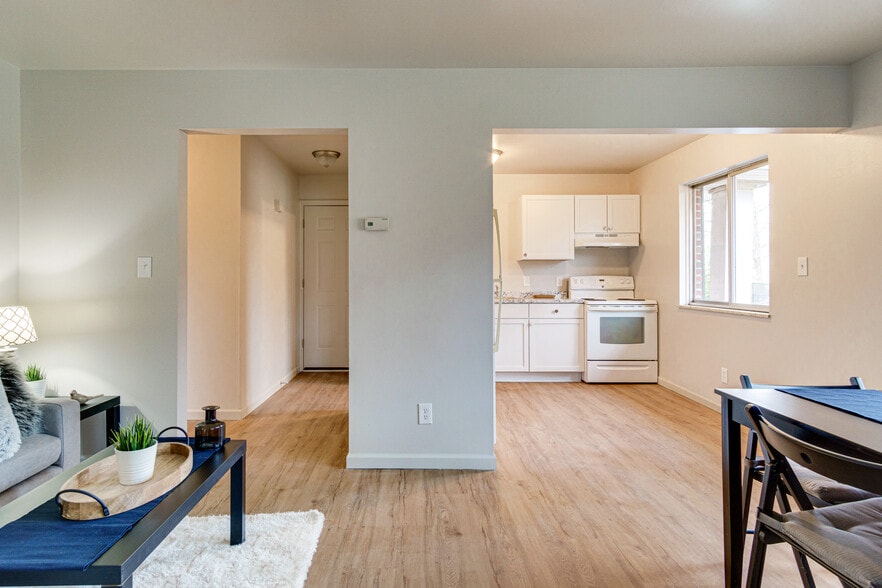 More Photos Of 112 N Hazelton St, Flushing Multifamily For Sale