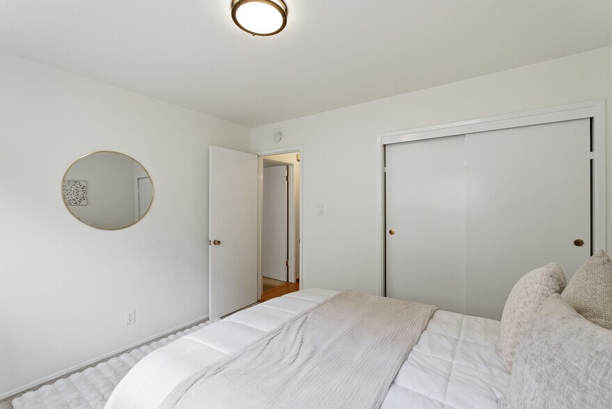 More Photos Of 517 Stannage Ave, Albany Apartments For Sale