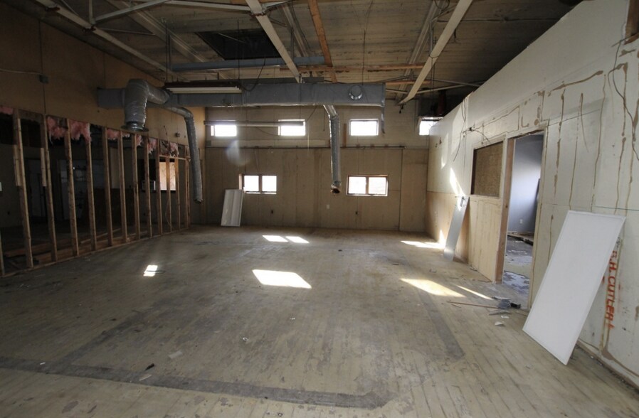 More Photos Of 74 Water St, Worcester Warehouse For Sale