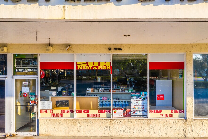 More Photos Of 6811-6969 Sunset Strip, Sunrise Unknown For Lease