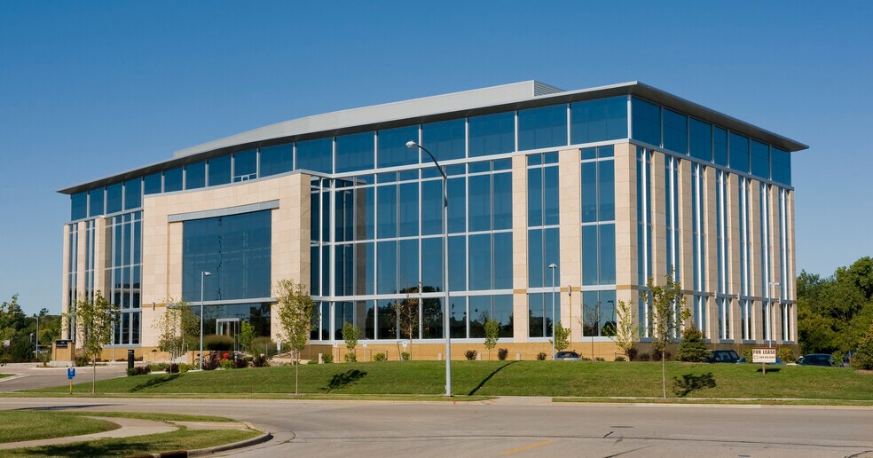 Primary Photo Of 1302 Deming Way, Madison Office For Lease