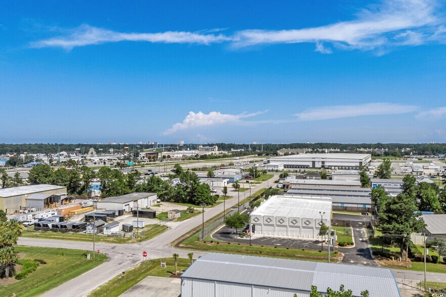 More Photos Of 362 George Bishop Pky, Myrtle Beach Auto Repair For Sale