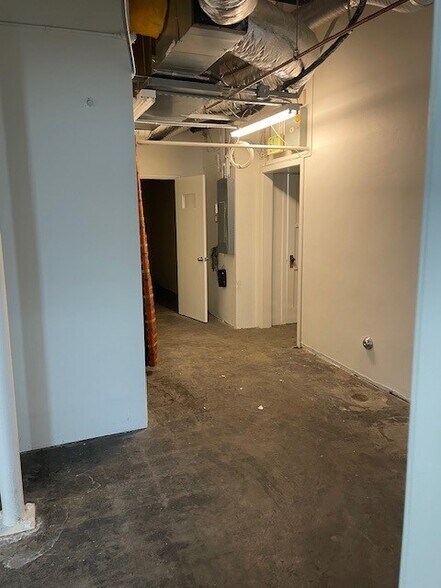 More Photos Of 4121-4129 Long Beach Blvd, Long Beach Office For Lease