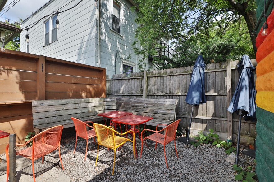 More Photos Of 310-312 E Hudson St, Columbus Freestanding For Sale