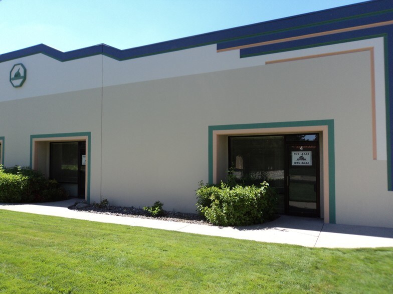 More Photos Of 5325 Louie Ln, Reno Warehouse For Lease