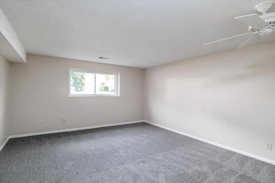 More Photos Of 1803 Cromwell Dr, Akron Apartments For Sale