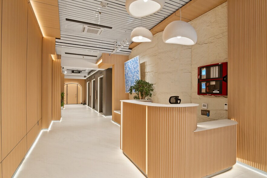 More Photos Of 6 E 45th St, New York Office For Lease