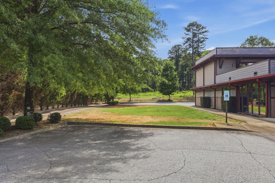 More Photos Of 142 Mall Connector Rd, Greenville Land For Sale