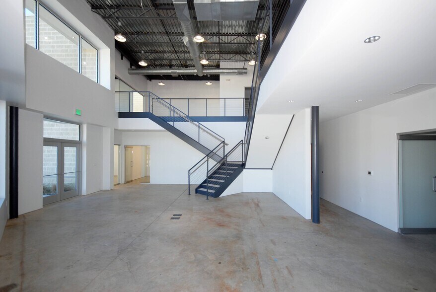 More Photos Of 4245 Marsh Ridge Rd, Carrollton Loft Creative Space For Sale