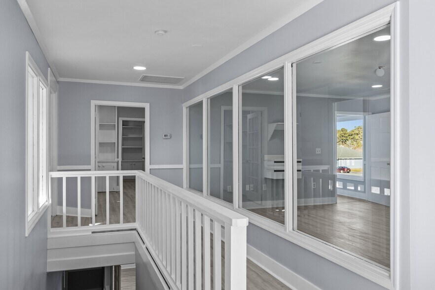 More Photos Of 208 Penny Ln, Morehead City Medical For Sale