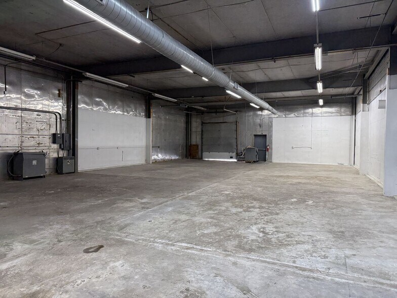 More Photos Of 4865 Carpenter Rd, Ypsilanti Warehouse For Sale