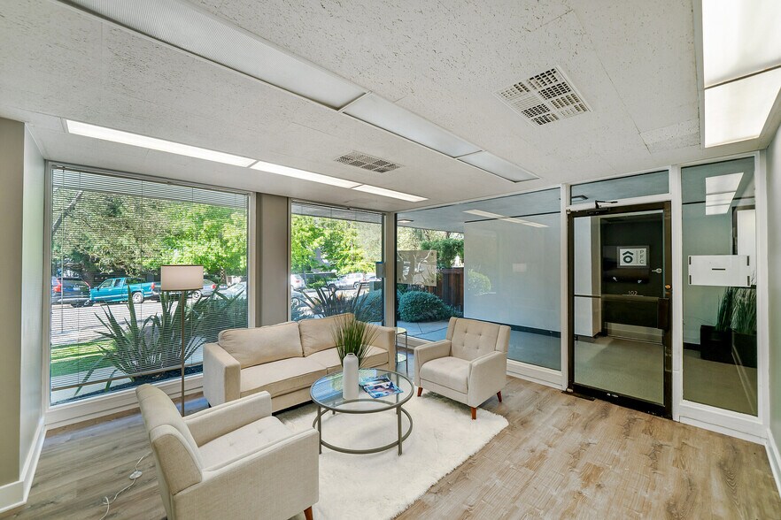 More Photos Of 599 Sir Francis Drake Blvd, Greenbrae Medical For Lease