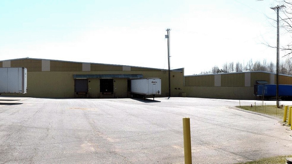 More Photos Of 1750 S Main St, Danville Warehouse For Sale